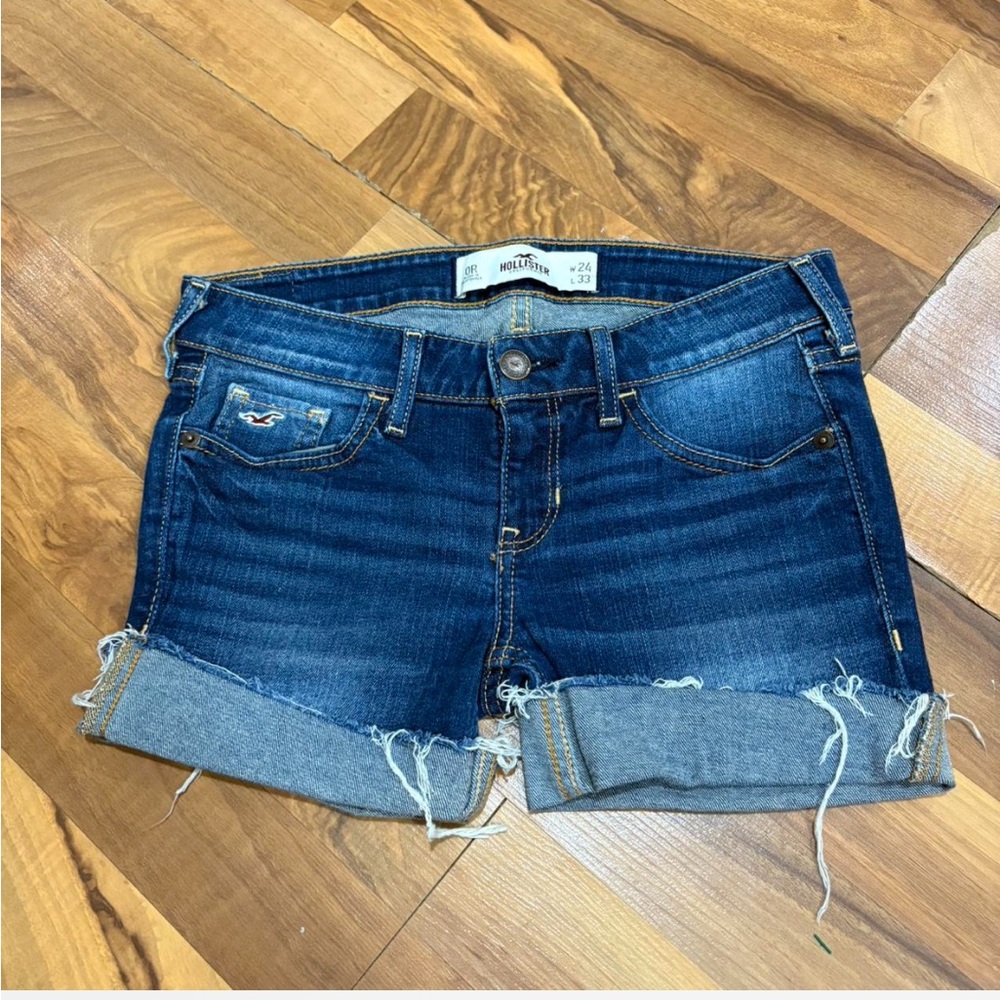 Hollister low rise shorts